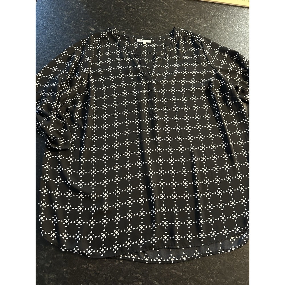 DR2 Women's Black And White Printed‎ 3X Size Blouse